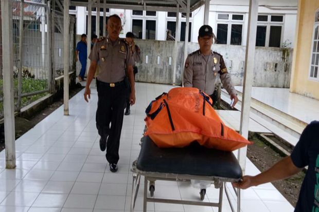 Asmara Berujung Maut,...