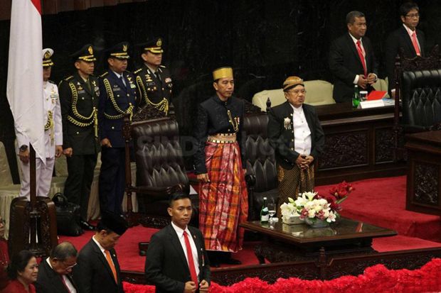 Jokowi: Bangun Infrastruktur...