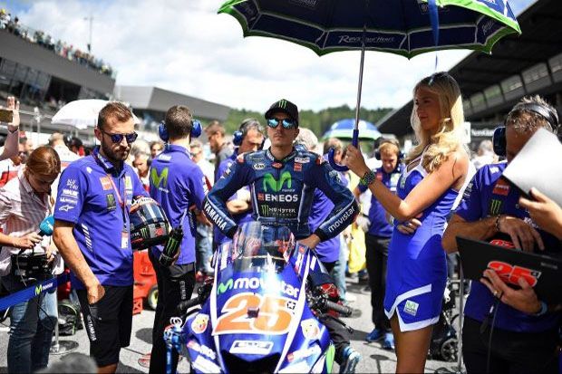Maverick Vinales Tolak...