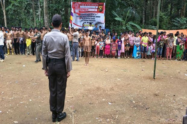 Peringati HUT RI, Suku...
