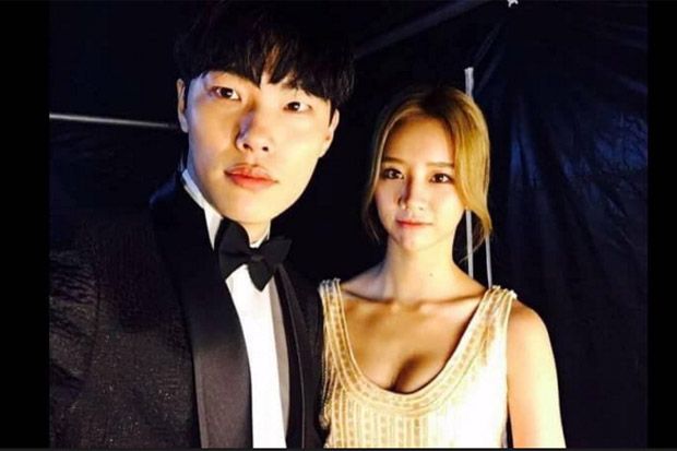 Pacaran, Hyeri Girls...