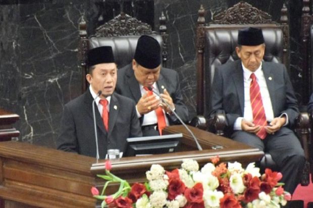 Doa yang Dibacakan Tifatul...