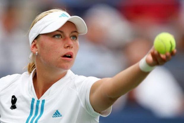 Turnamen Pertama Zvonareva...
