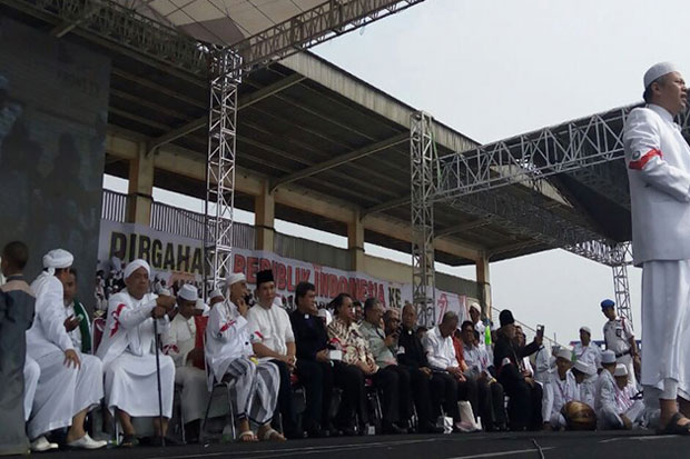 Milad FPI Ke-19 Dihadiri...