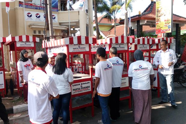 Perindo Bagikan 20 Gerobak...