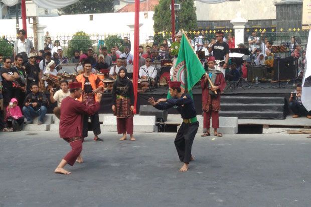 Ribuan Pesilat Ikuti...