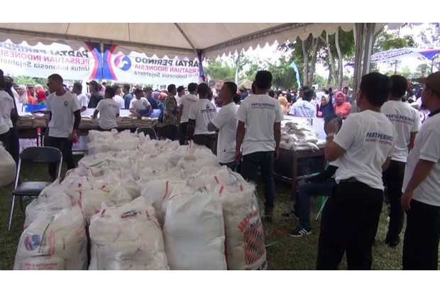 Perindo Bagikan 10 Ton...