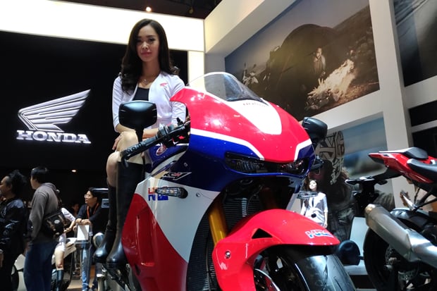Penjualan Motor Juli...