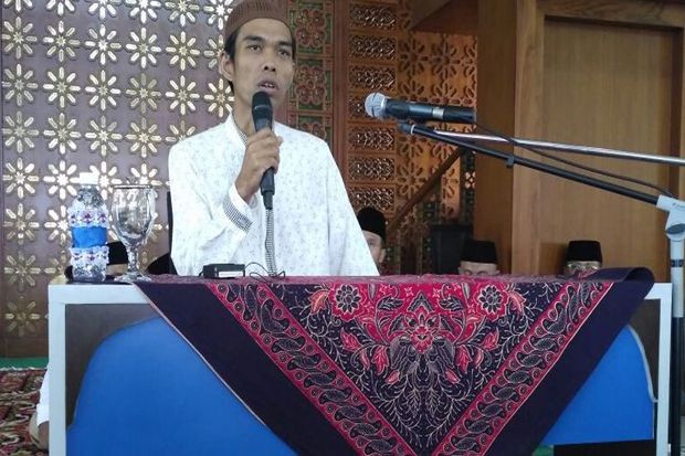 Penasaran pada Ustaz...