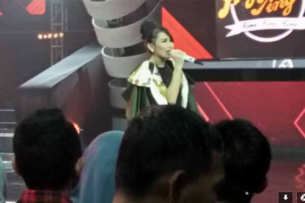 Lewat Konser, Ayu Ting...