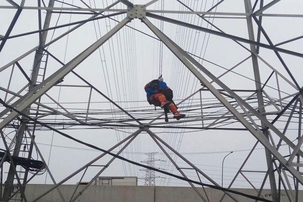 Agustinus Spiderman...
