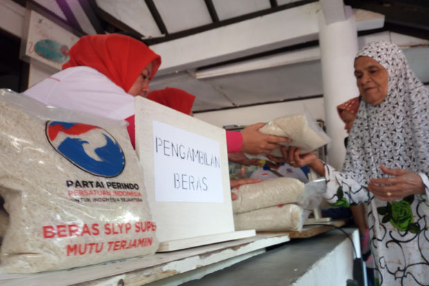 Kartini Perindo Bagikan...