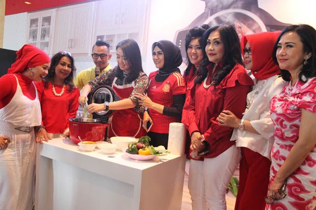 Sharp Kenalkan Peralatan...