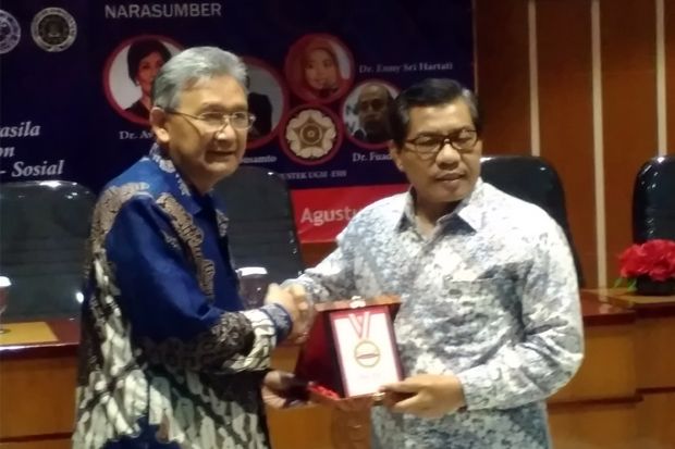 Forum Rektor Indonesia...