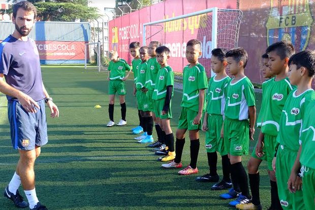 Pesepak Bola Cilik Antusias...