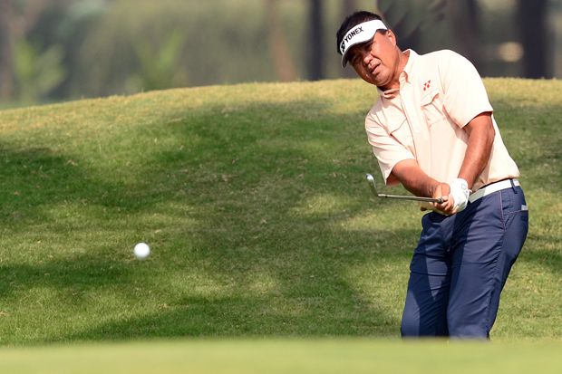 Pegolf Singapura Kuasai...