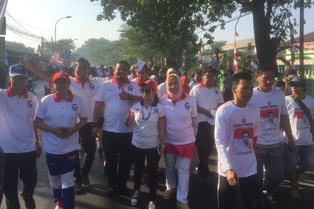 Ribuan Warga Bekasi...