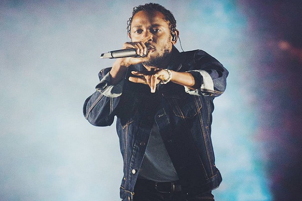 Kendrick Lamar Borong...