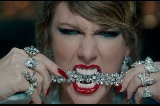 Video Klip Taylor Swift...