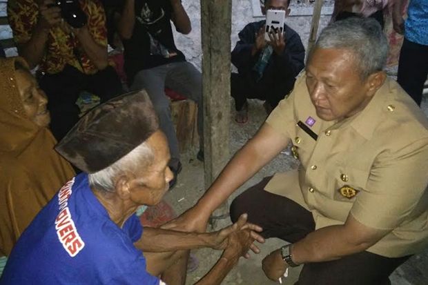Dikabarkan Makan Nasi...