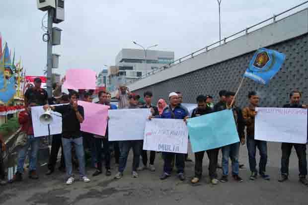 Hina Wartawan, Kapolres...