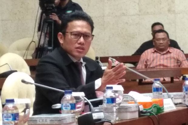 Fahri Hamzah Minta Keterangan...