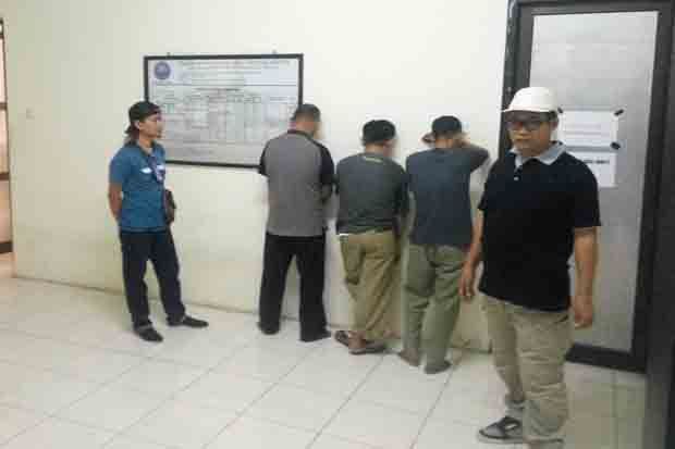 BNN Tangkap 3 PNS Saat...