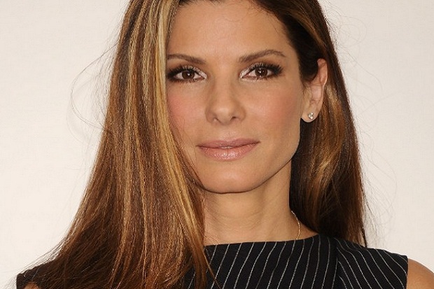 Sandra Bullock Sumbang...