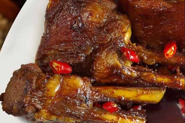 Kambing Bakar Madu untuk...