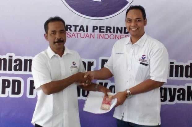 DPW Perindo DIY Salurkan...