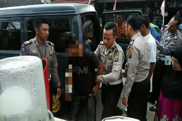 Kepergok Mencuri, 2...