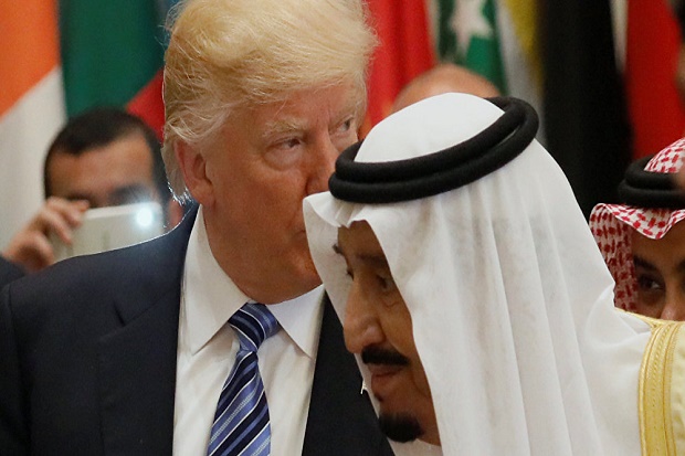 Lewat Telepon, Trump...
