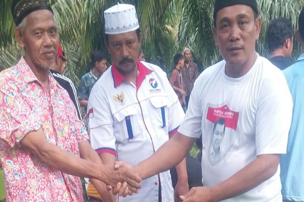 Berbagi Kebahagiaan,...