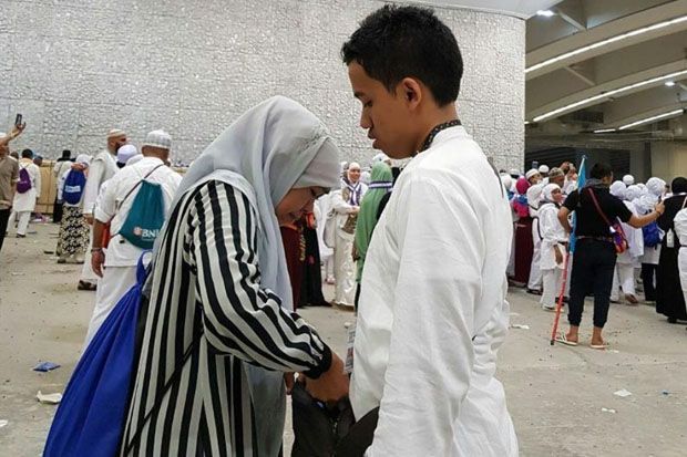 Bersama Anak Bungsunya,...