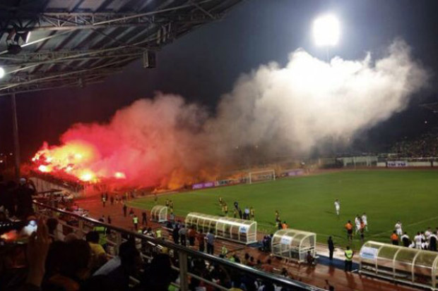 Kematian Suporter Timnas...