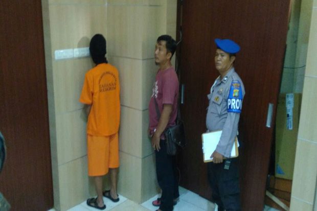 Sempat Bantu Catur,...