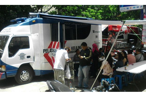 Satu Mobil Keliling...