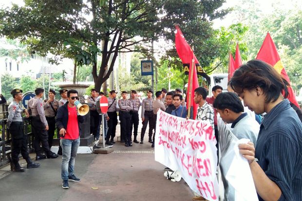 Langkah Menhub Berantas...