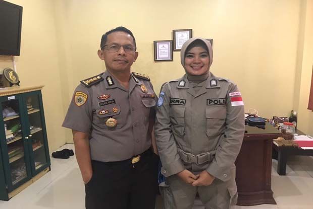 Luar Biasa, Polwan Berhijab...