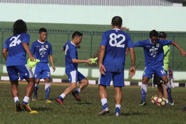 Jamu Semen Padang, Persib...