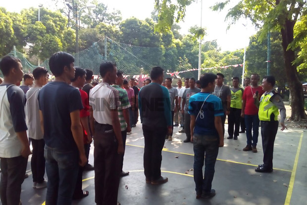 Sudah Bertugas, Polisi...