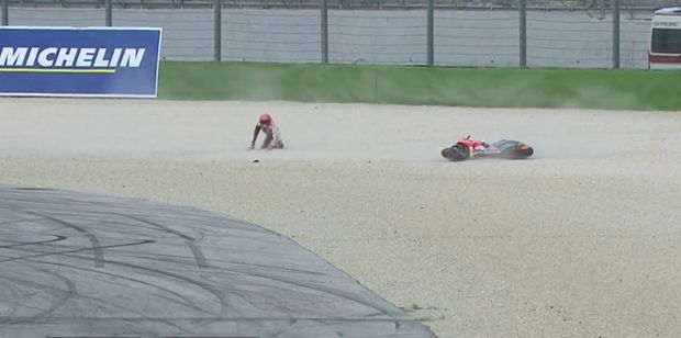 Marc Marquez Terjatuh...