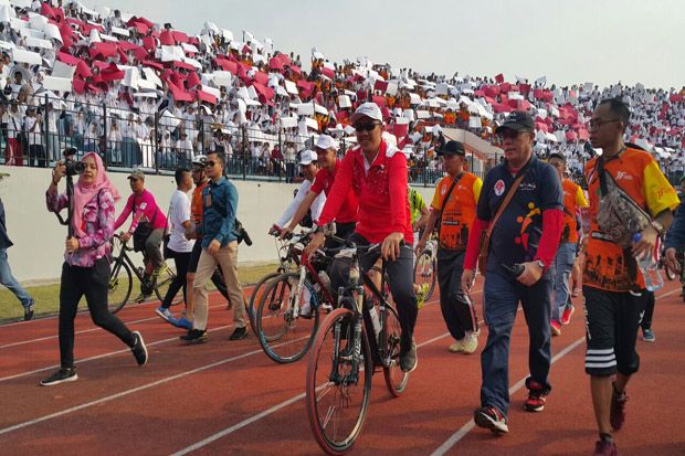 Menpora: Mari Jadikan...
