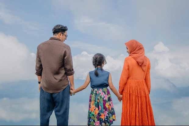 Ini Tugas Laudya Cynthia...