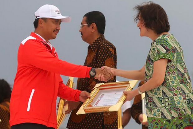 Milo Didapuk Penghargaan...