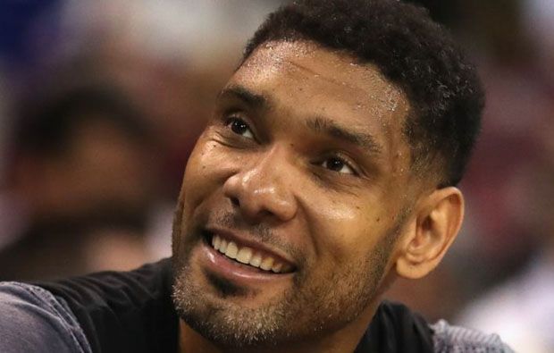 Tim Duncan Galang Bantuan...