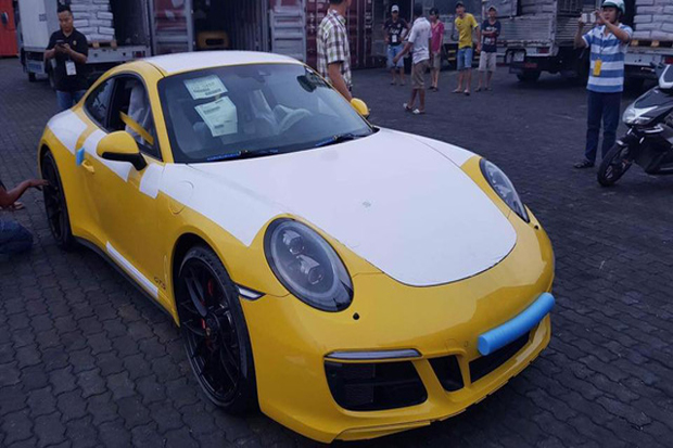Susul Indonesia, Porsche...