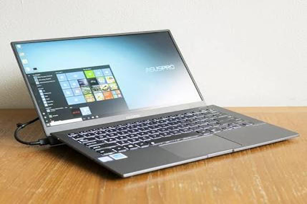 Ultrabook Asus B9440...