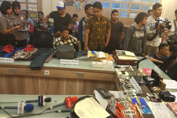 Brankas Korban Pasutri...
