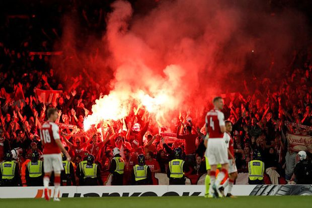 UEFA Proses Insiden...
